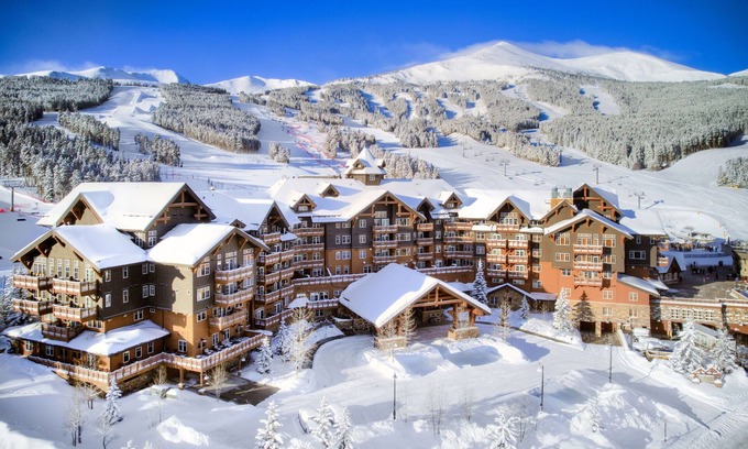 Peak 8 Condo | One Ski Hill- Ski in & Out Luxury Condo - Sauna, Pool, Gym, Bowling, Theater