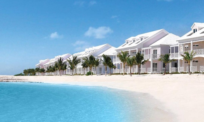 Palm Cay House | One step from the Beach in Paradise