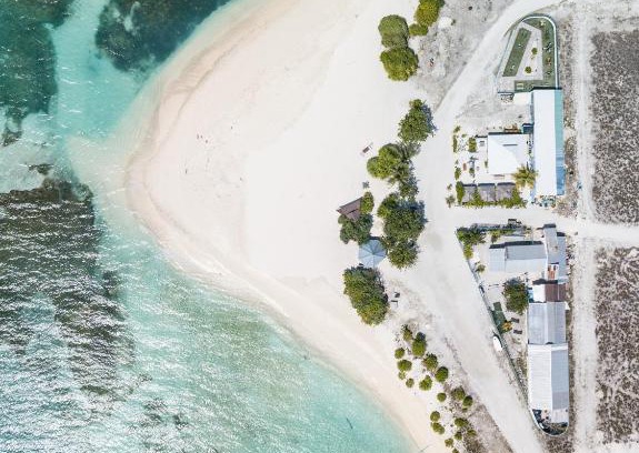 Naifaru House | One The Island