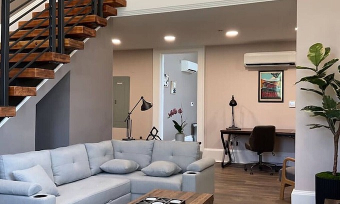 Barre Apartment | One Zero Five Stay 300