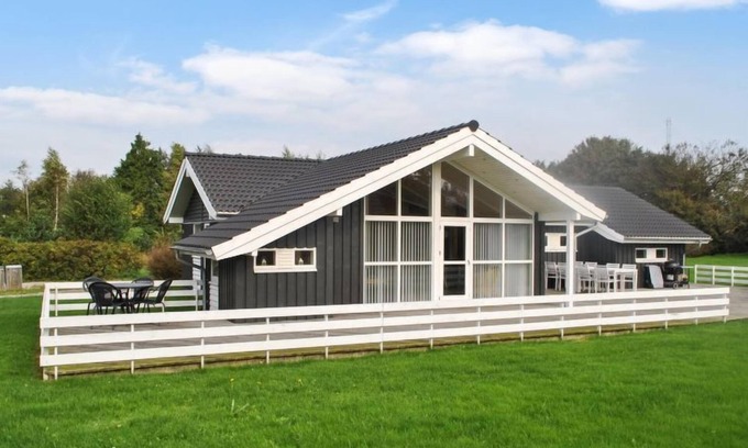 Ristinge House | "Ønevus" - 550m from the sea by Interhome