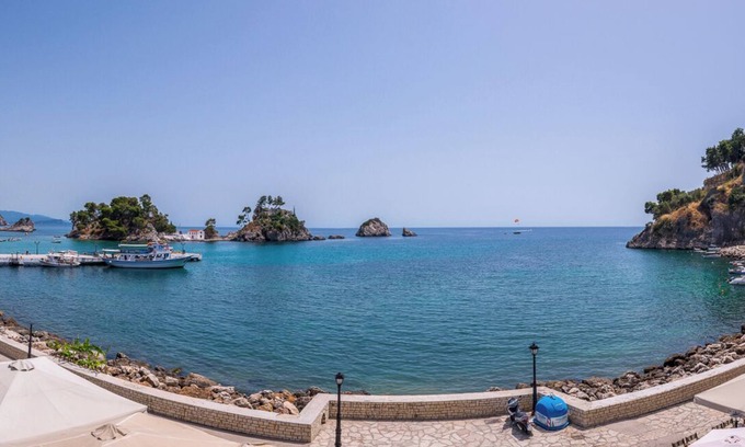 Parga Apartment | Oniro Luxury Suites in PargaTown.nCentral residence in the heart of PargaTown!