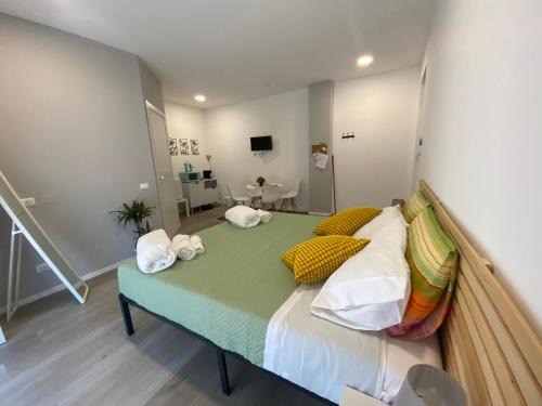 Passirana Apartment | OnlyRoomsRhoFIERA