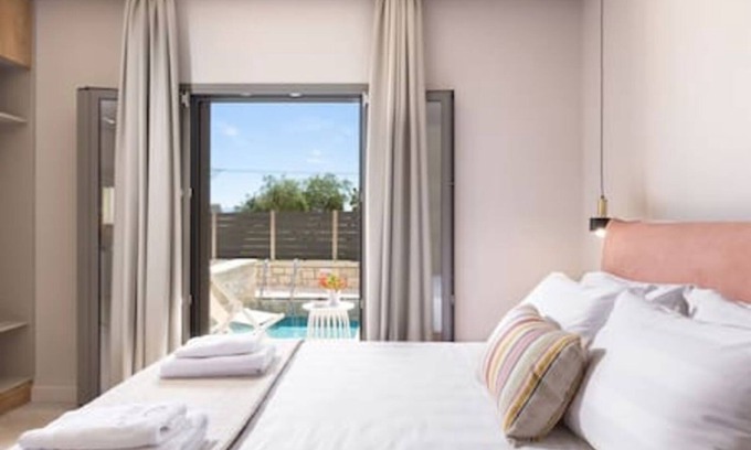 Dassia Apartment | Onore Elegant suite & pool | Dasia