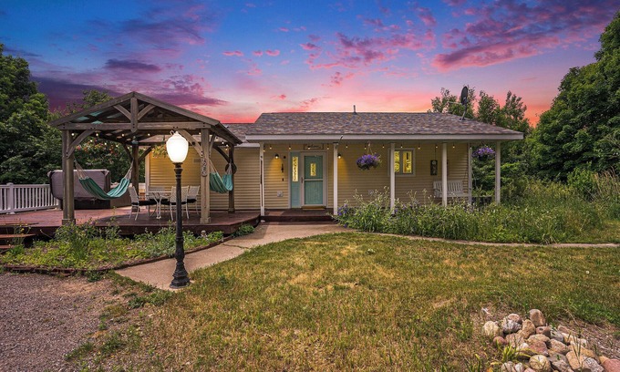 Mears House | Open year round - Spacious 5-bedroom house with views of Lake Michigan in Mears