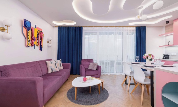 Katowice Apartment | Opolska 10 | Spacious Apartment | Wi-Fi