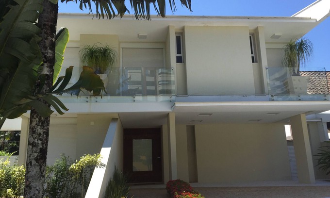 Riviera de Sao Lourenco House | * OPPORTUNITY * SEASON HIGH STANDARD HOUSE (200m from the beach)