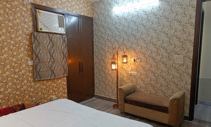 Pashim Vihar Apartment | Opulent Home-3 BHK @ Paschim Vihar