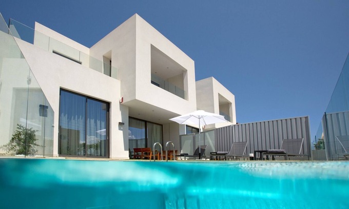 Kato Galatas Villa | Opulent VILLA K on Crete