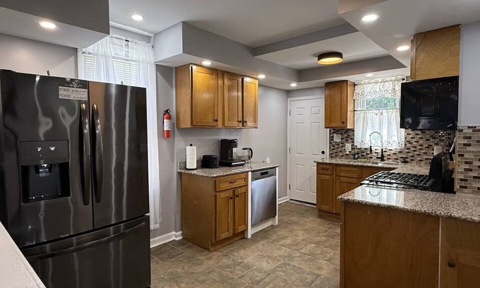 Yeadon Hotel | Orchard Way