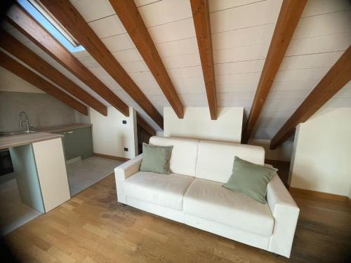 Seregno Apartment | Orchidea Apartment by Quokka 360 - Attic in the center of Seregno