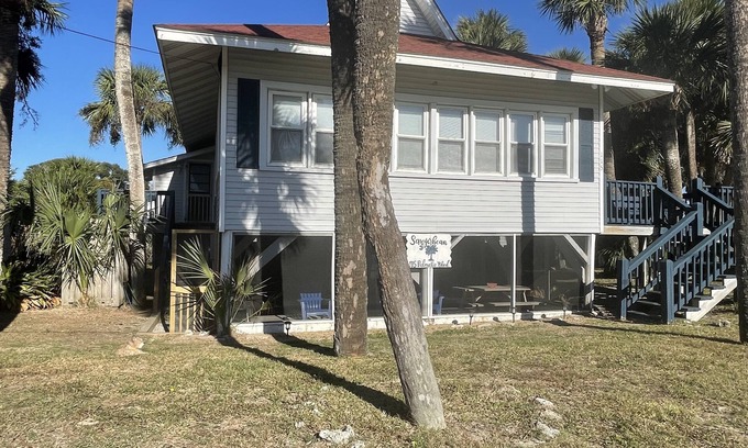 Edisto Island House | Original Edisto Beach Cottage nAcross the Street from the Beach