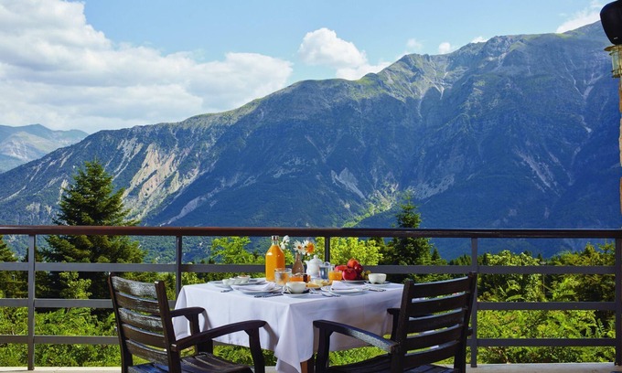 Tsopela Hotel | Orizontes Tzoumerkon