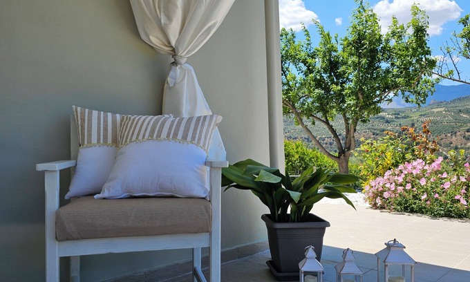 Archanes Villa | Ornament:Infinite Nature VillanFeel Nature, Enjoy Serenity, Live THE Experience!