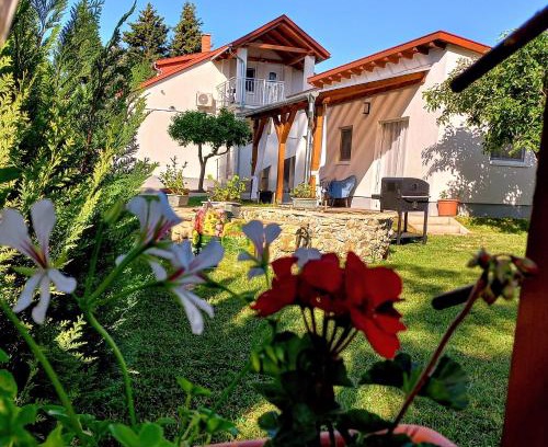 Balatonudvari Apartment | Orsolya Vendégház Balatonudvari