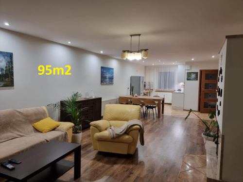 Trzebnica Apartment | Orzechowy Dom