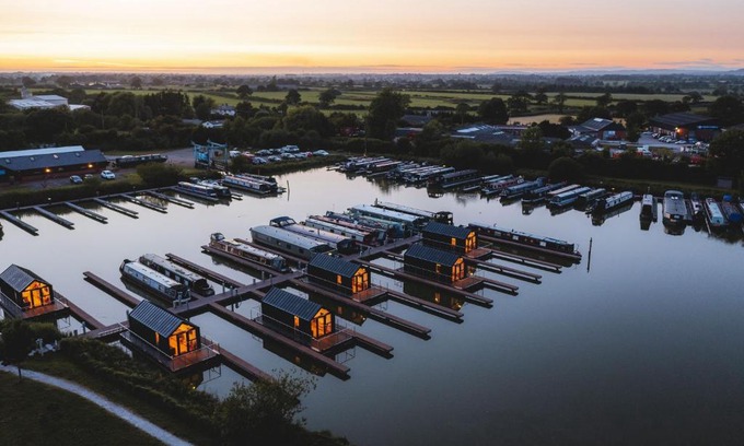 Huxley House | Osprey