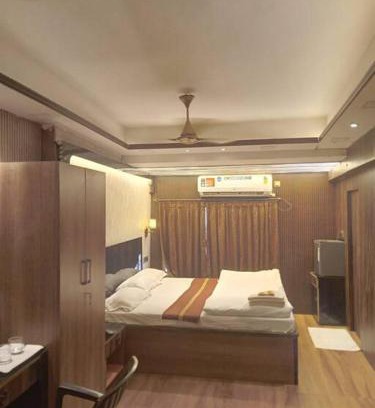 Park Street Apartment | Ostro Inn Studio Apartment