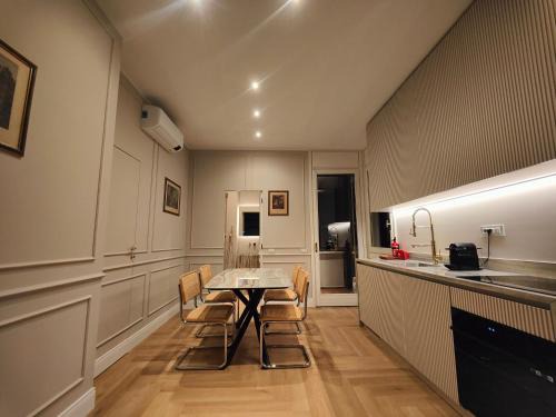 San Siro Apartment | Ottoboni 2A Luxury Penthouse