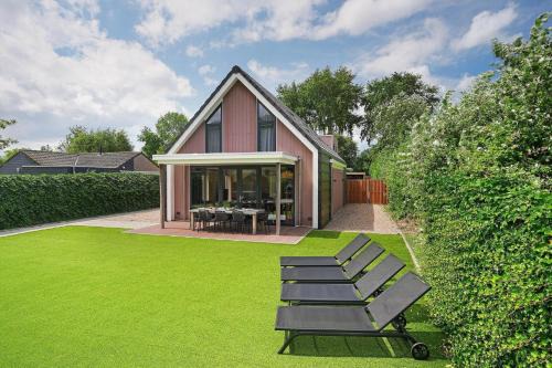 Ouddorp House | Oude Nieuwlandseweg 33 - Ouddorp - Villa Mastlo met 2 jacuzzi's - NOT FOR COMPANIES