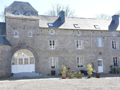 Ouffet House | Ouffet Farmhouse with Fireplace