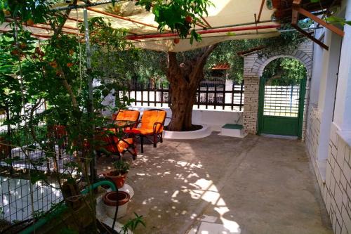 Skala Kallirachis House | Our parent's house. Family house for rent