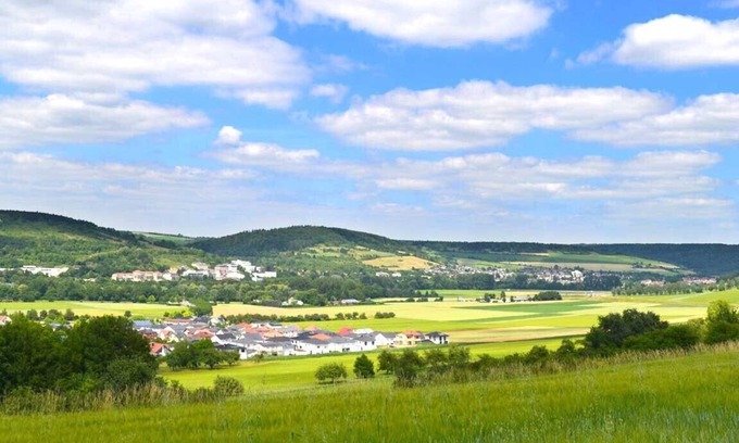 Igersheim Apartment | Our spacious domicile exclusively for your group!