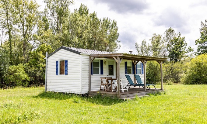 Queyrac RV Rental | Outdoor Hospitality, Relaxation at Lake Isachris in Queyrac in the Médoc - Mobile Home 6