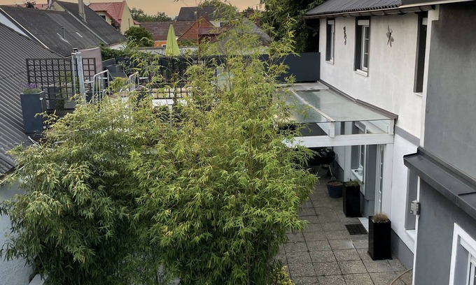Parndorf House | Outlet Center House, Pool, Garden, Sundeck, Jacuzzi