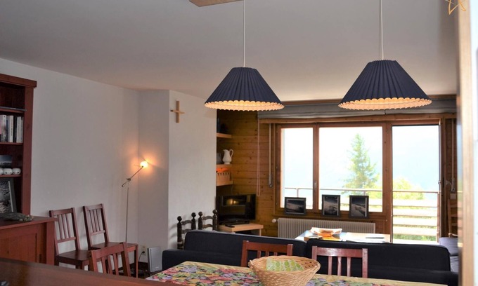 St. Luc Apartment | Outside : flat for 6 people on the 2nd floor, elevator, balcony -Inside : Entrance hall, living, din
