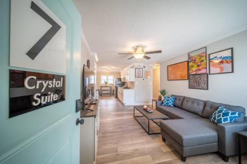 East Ocean View Apartment | OV Mosaic - Crystal Suite