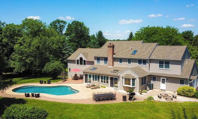 Perkasie House | Over 10 Acres In Bucolic Bucks County w/Pool!