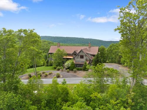 Frank House | Overlook at Wilderness Trail