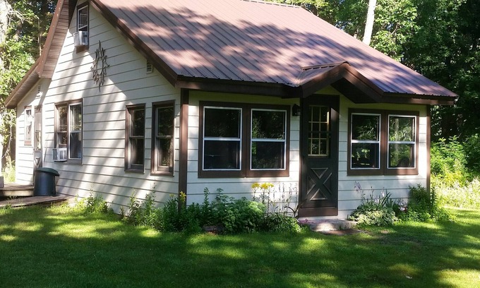 Browerville Cabin | Owl Trail CABIN at Turtle LAKE Year 'round