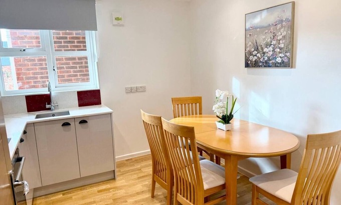 Oxford City Centre Apartment | Oxford city centre Modern 2-Bed flat