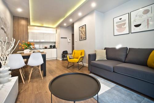 Mirow Apartment | OXYGEN WRONIA - Browary Warszawskie - P&O Serviced Apartments