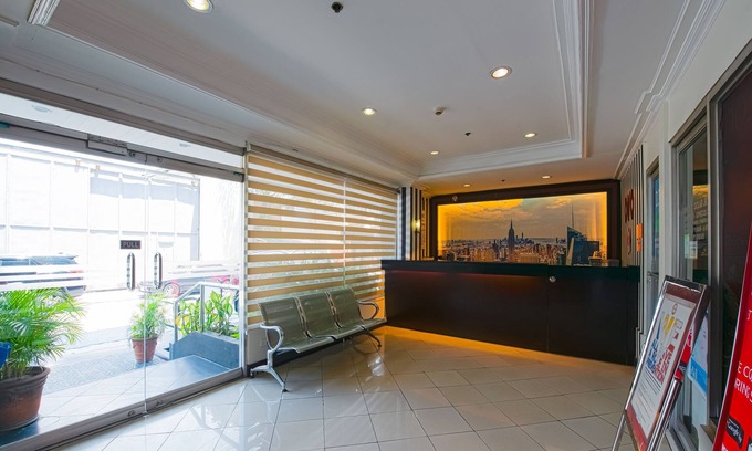 Bagong Pag-asa House | OYO 115 Northridge Mansions