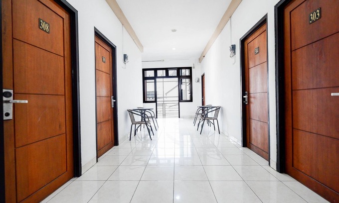 Semarang House | OYO 1251 Residence 8