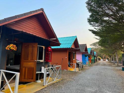 Khao Tao Hotel | OYO 75539 Phanthida Resort and Cafe