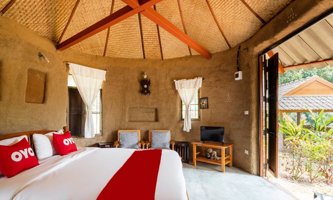 Sop Poeng Hotel | OYO 766 Zompo Baan Din Resort