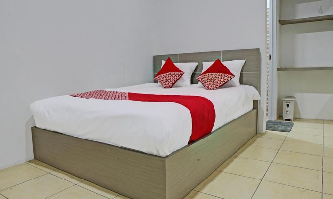 Bogor Hotel | OYO 92457 Wisma Griya Nusa Bangsa Syariah