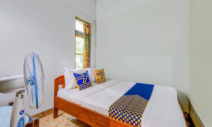 Pakem Hotel | OYO Homes 90987 Desa Wisata Gabugan Syariah