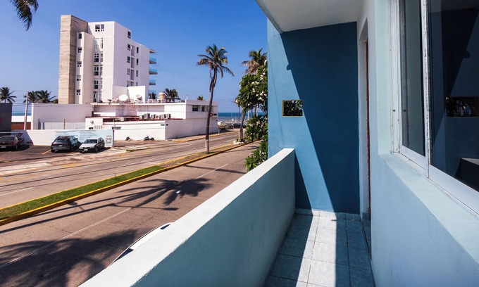 Ignacio Zaragoza Hotel | OYO Hotel San Martin