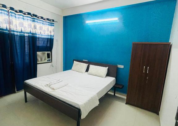 Knowledge Park III Hotel | OYO Star Residency