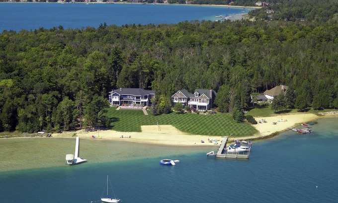 Charlevoix House | Oyster Bay Beach House Getaway