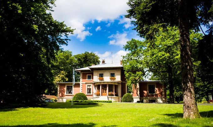 Opalenica Hotel | Pałac w Porażynie