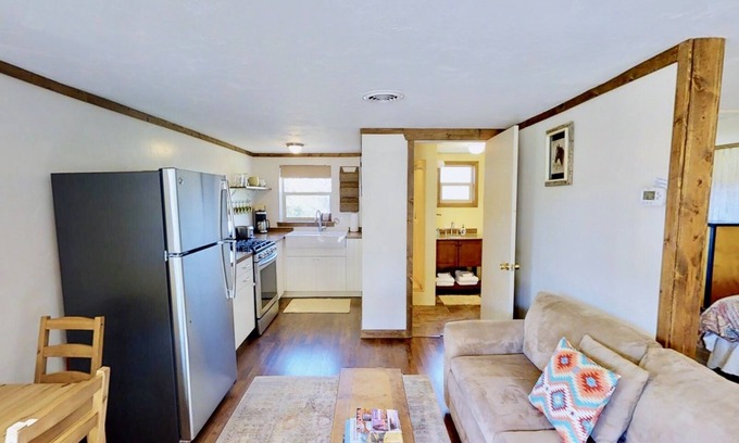 Spanish Valley Cabin | Pack Creek ~ Creekside West | 1 Bed, 1 Bath