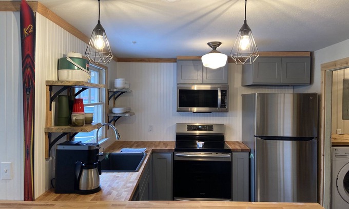 Packwood House | Packwood’s BaseCamp@MtRainier 2bd/2bth-pets