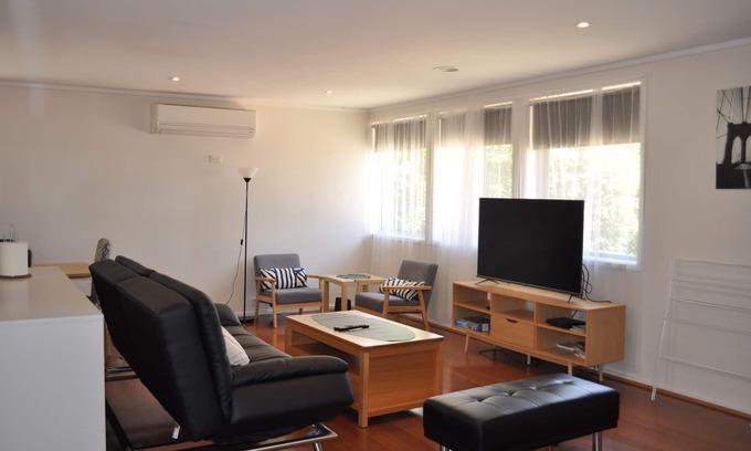 Page House | Page 3BR House (Free WiFi,Free Parking)