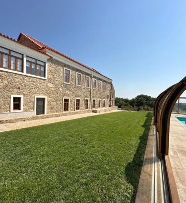Figueiro dos Vinhos Hotel | Palacium Charming Suites